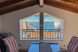 ROVINJ, CENTAR – vrhunsko uređeni objekt u srcu Rovinja s krovnom terasom, pogled, jacuzzi, Rovinj, Casa