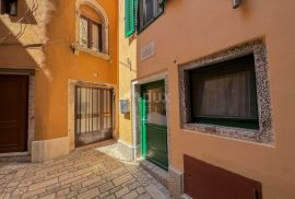 ROVINJ, CENTAR – vrhunsko uređeni objekt u srcu Rovinja s krovnom terasom, pogled, jacuzzi, Rovinj, Casa