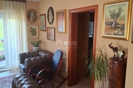 ISTRA, MEDULIN - Dvosobni stan s terasom samo 400 metara od mora, Medulin, Appartement