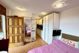 NAJAM GARSONJERE ŠKURINJE, Rijeka, Apartamento