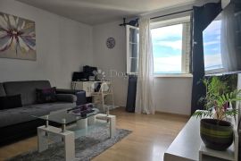 Bulevard, 2s,balkon,jug,pogled. RIJETKOST !!!, Rijeka, Appartement