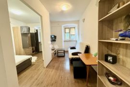 DUGOROČNI NAJAM NEDALEKO CENTRA GRADA, Rijeka, Apartamento