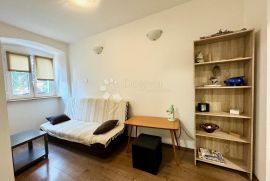 DUGOROČNI NAJAM NEDALEKO CENTRA GRADA, Rijeka, Apartamento