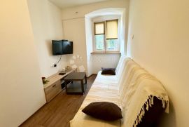 DUGOROČNI NAJAM NEDALEKO CENTRA GRADA, Rijeka, Apartamento