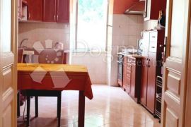 ISTRA/PULA PROSTRAN STAN KOD AMFITEATRA -PRILIKA, Pula, Appartment