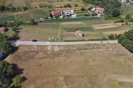 ZAMASK, ZEMLJIŠTE Sa POGLEDOM I 3 GRAĐEVINSKE DOZVOLE, Pazin - Okolica, Tierra