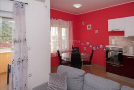 STUPIN ČELINE-ROGOZNICA, stan sa predivnim pogledom na more, Rogoznica, Apartamento