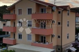 STUPIN ČELINE-ROGOZNICA, stan sa predivnim pogledom na more, Rogoznica, Appartement