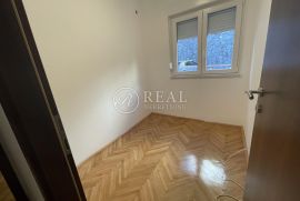 Škurinje, novoadaptiran, obiteljski 3S+DB, 80 m2!, Rijeka, Wohnung