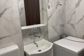 Škurinje, novoadaptiran, obiteljski 3S+DB, 80 m2!, Rijeka, Appartement