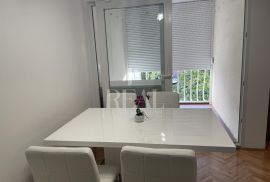 Škurinje, novoadaptiran, obiteljski 3S+DB, 80 m2!, Rijeka, Daire