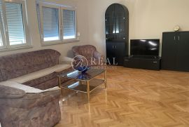 Škurinje, novoadaptiran, obiteljski 3S+DB, 80 m2!, Rijeka, Appartment