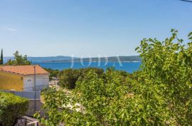 Stan s garažom i panoramski pogledom, Crikvenica, Kвартира