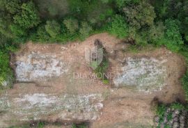 Labin okolica, građevinsko zemljište sa projektom, Labin, Terrain