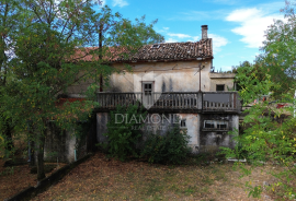 Labin, kuća za adaptaciju na top lokaciji, Labin, House