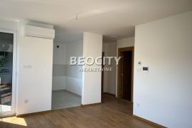 Novi Sad, Centar, Radnička, 2.0, 59m2, Novi Sad - grad, Propriedade comercial