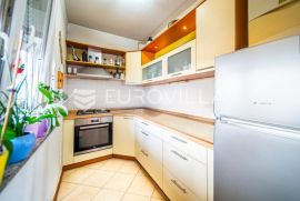 Zagreb, Gajnice, komforan dvosoban stan 52m2 + Garaža i spremište, Zagreb, Wohnung