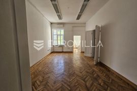 Osijek, Centar, prekrasan secesijski prostor u strogom centru 192 m2, Osijek, Commercial property