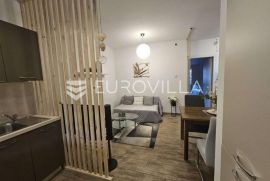 Istra, Pula, kompletno renoviran stan na idealnoj lokaciji, Pula, Appartement