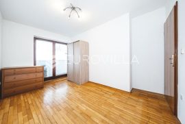 Zagreb, Trešnjevka trosoban stan NKP 70,46 m2, Zagreb, Flat