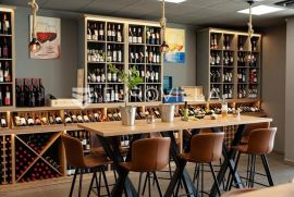 PRILIKA predivan wine bar u ACI MARINA Rovinj, Rovinj, Коммерческая недвижимость