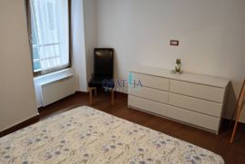 Obnovljen stan 1S+DB 50m od rive!, Poreč, Flat