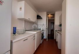 RIJEKA, RASTOČINE - 3S + DB s balkonom i pogledom na more, Rijeka, Apartamento