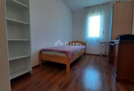 RIJEKA, RASTOČINE - 3S + DB s balkonom i pogledom na more, Rijeka, Apartamento