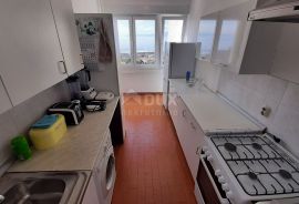 RIJEKA, RASTOČINE - 3S + DB s balkonom i pogledom na more, Rijeka, Appartment