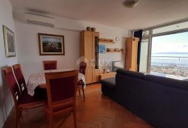 RIJEKA, RASTOČINE - 3S + DB s balkonom i pogledom na more, Rijeka, Appartment