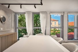 OPATIJA - STROGI CENTAR, luksuzan stan s garažom u blizini mora, Opatija, Apartamento