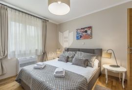 Poreč, okolica prostrana apartmanska kuća sa bazenom, Poreč, Ev