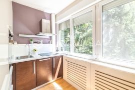 Novi Zagreb, Utrina, Šišićeva ulica, moderno uređen funkcionalan jednosoban stan površine 36 m2, Zagreb, Appartement