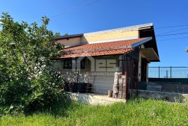 Obiteljska prizemnica u Mariji Gorici, Marija Gorica, House