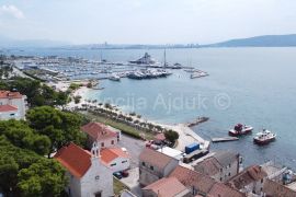 Kaštel Gomilica kamena kuća 2. red do mora, Kaštela, Σπίτι