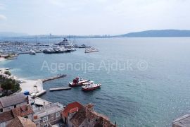 Kaštel Gomilica kamena kuća 2. red do mora, Kaštela, بيت