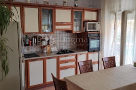 STAN SA 2 GARAŽNA MJESTA U ROVINJU - TOP!, Rovinj, Apartamento