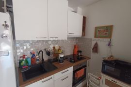 EKSKLUZIVNO Useljiva novogradnja 40m2 (komplet namješteno), Pula, Daire