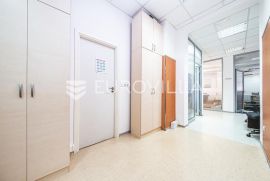 Zagreb, Savica Šanci, uredsko – skladišno poslovni prostor 531,71 m2, Zagreb, Commercial property