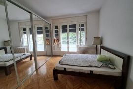 Stari grad  -  Skadarlija  -  4.0 ID#22503, Stari Grad, Apartamento