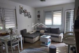 Zemun - Cara Dušana - 2.5 ID#22492, Zemun, Appartment