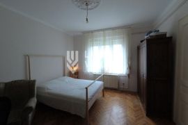 Salonac na top lokaciji ID#130330, Vračar, Appartment