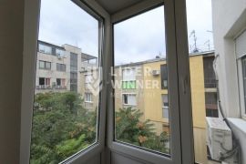 Salonac na top lokaciji ID#130330, Vračar, Apartamento