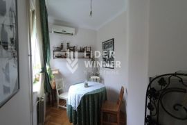 Salonac na top lokaciji ID#130330, Vračar, Wohnung