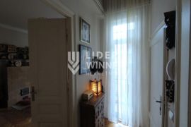 Salonac na top lokaciji ID#130330, Vračar, Apartamento