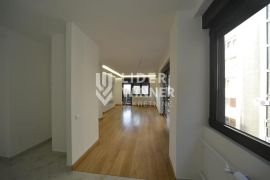 Kompletno lux renoviran ID#128921, Vračar, Appartamento