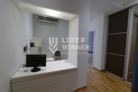 4.0 lux stan, idealan za poslovni prostor, Vračar ID#8083, Vračar, Propriété commerciale