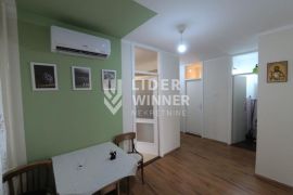 Kompletno renoviran sa divnim pogledom ID#130268, Zemun, Appartamento