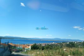 CRIKVENICA - GRAĐEVINSKO ZEMLJIŠTE 1000M2, Crikvenica, Γη