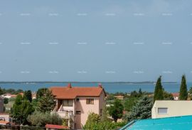 Pasnion Apartmanska kuća s bazenom!Blizina mora i plaže!, Fažana, Propiedad comercial